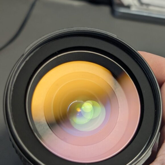 Nikon DX AF-S Nikkor 18-70mm f/3.5-4.5G ED AF/MF Zoom Lens with Front Lens Cap - Picture 6 of 6